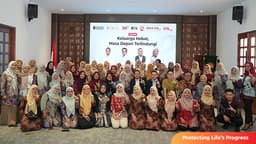 Penandatanganan MoU IFG Life dan Pos Indonesia