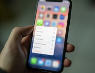 hubungi via whatsapp